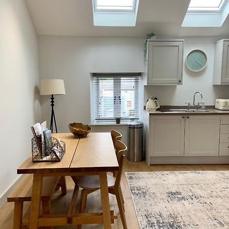 19A Brooks Road Apartman Street Kültér fotó